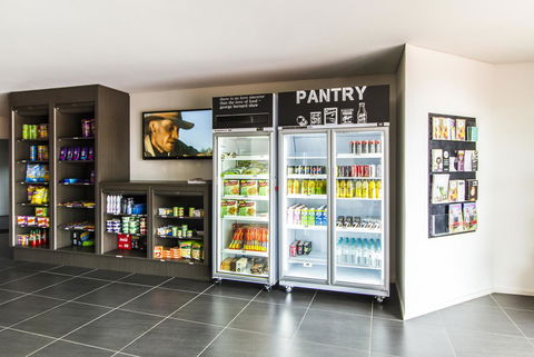 Abode Tuggeranong - Queensland Tourism 9