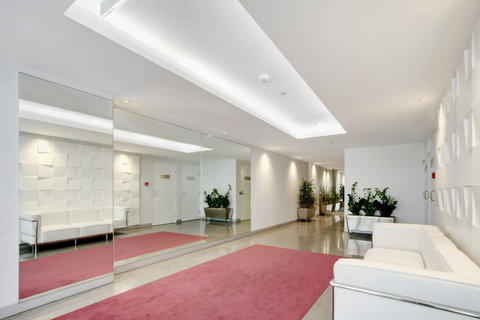 Realm Park 39 Barton ACT - QLD Tourism 30