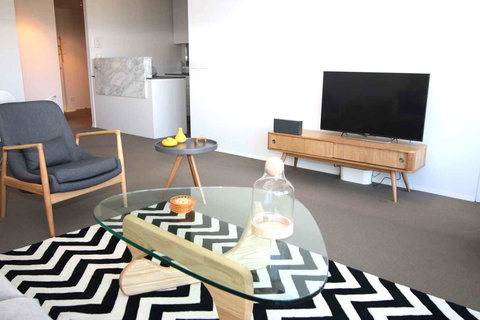 Realm Park 39 Barton ACT - QLD Tourism 2