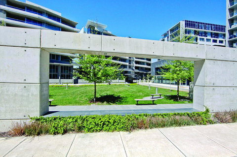 Realm Park 39 Barton ACT - QLD Tourism 25