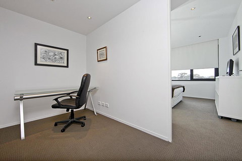 Realm Park 39 Barton ACT - QLD Tourism 9