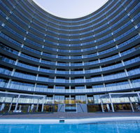 Accommodate Canberra - Manhattan on the Park - Queensland Tourism