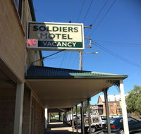 Soldiers Motel - QLD Tourism