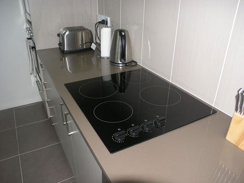 Kesh At Hudson Square - QLD Tourism 25