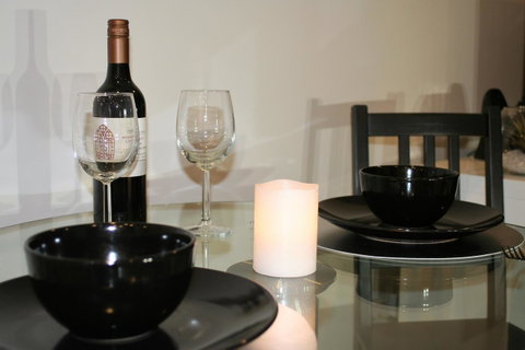 Modern Executive Apt@Barton*1BR*WiFi*Gym*Secure Parking*Canberra - QLD Tourism 11