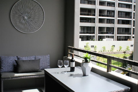 Modern Executive Apt@Barton*1BR*WiFi*Gym*Secure Parking*Canberra - QLD Tourism 2