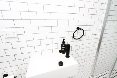 Accommodate Canberra - Parbery - Queensland Tourism 17