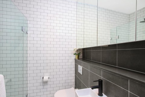 Accommodate Canberra - Parbery - Queensland Tourism 3