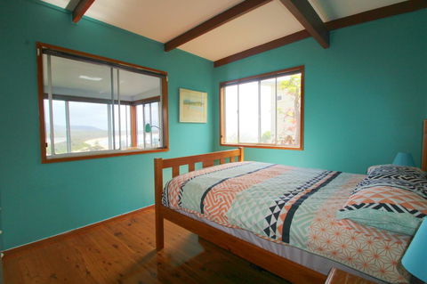 Bally High, 20 Dulconghi Street - QLD Tourism 5