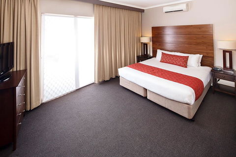 Quality Hotel Dickson - QLD Tourism 22