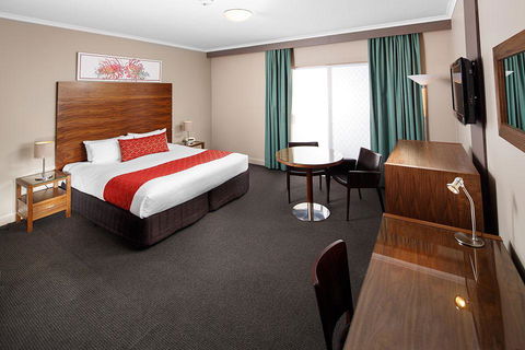 Quality Hotel Dickson - QLD Tourism 13