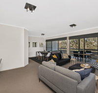 Accommodate Canberra - The Summit - QLD Tourism