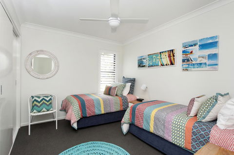 Mollymook Beachfront Penthouse 9 - QLD Tourism 6