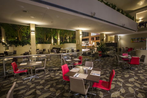 Rydges Canberra - QLD Tourism 22