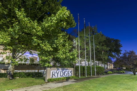 Rydges Canberra - QLD Tourism 18
