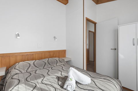 Port Broughton Tourist Park - QLD Tourism 14