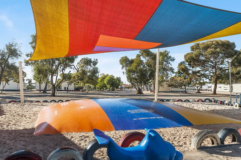 Port Broughton Tourist Park - QLD Tourism 1