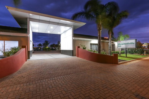 Morphettville Motor Inn - QLD Tourism 4