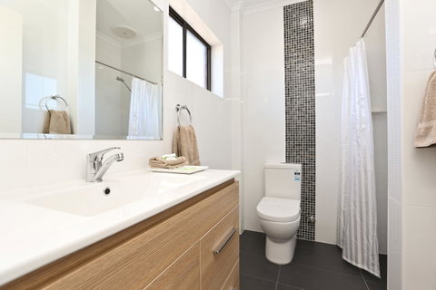 Morphettville Motor Inn - QLD Tourism 9