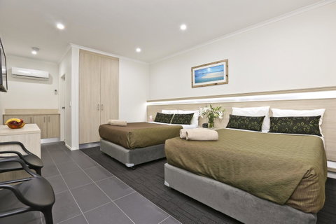Morphettville Motor Inn - QLD Tourism 1