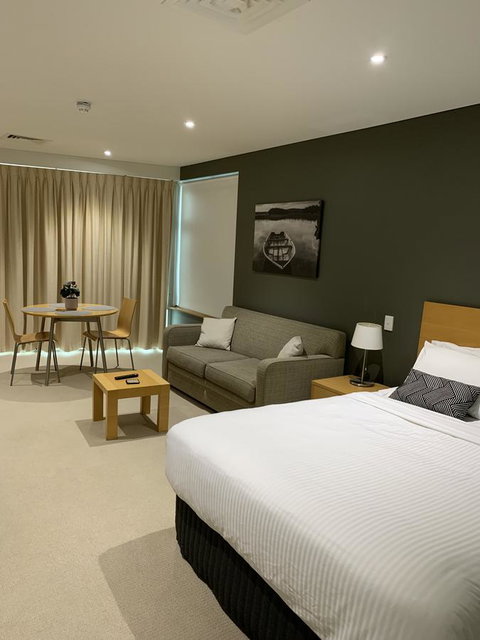 Wallaroo Marina Stayz - Queensland Tourism 6