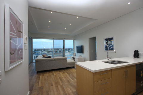 Wallaroo Marina Apartments - QLD Tourism 18