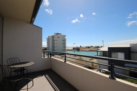 Wallaroo Marina Apartments - QLD Tourism 23