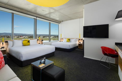 Atura Adelaide Airport - QLD Tourism 12