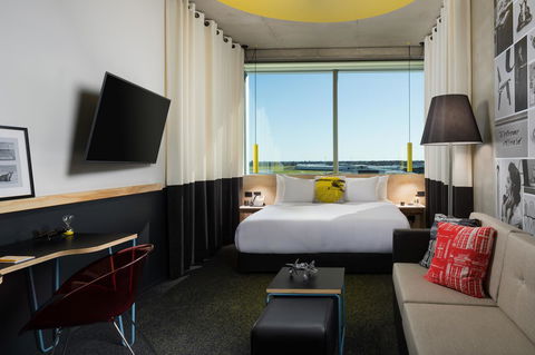Atura Adelaide Airport - QLD Tourism 14