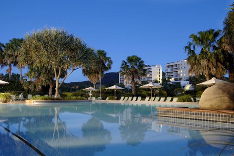 Pacific Bay Resort - QLD Tourism 0