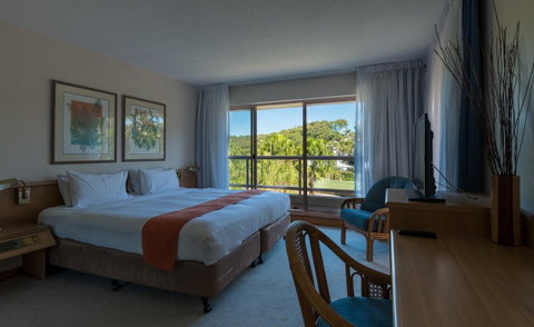 Pacific Bay Resort - QLD Tourism 34