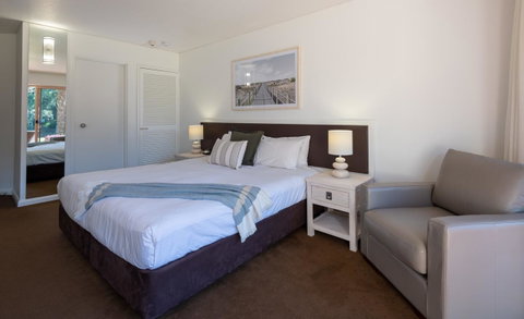 Pacific Bay Resort - QLD Tourism 43