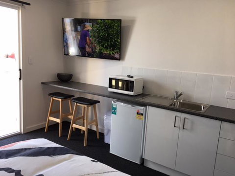 Port Lincoln Shark Apartment 1 - QLD Tourism 11