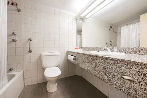 Hotel Grand Chancellor Adelaide - QLD Tourism 27