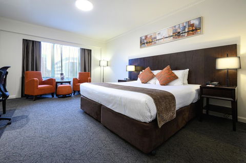 Hotel Grand Chancellor Adelaide - QLD Tourism 12