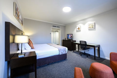 Hotel Grand Chancellor Adelaide - QLD Tourism 9