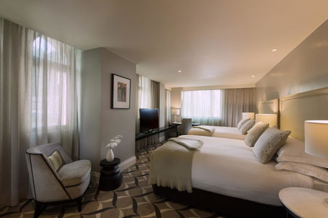 Mayfair Hotel - QLD Tourism 16