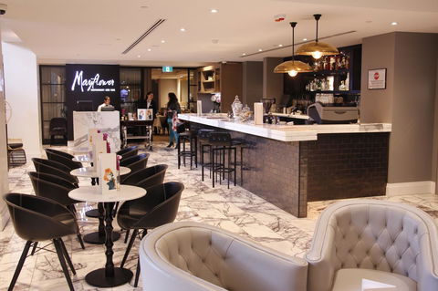 Mayfair Hotel - QLD Tourism 22