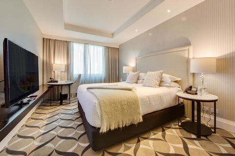 Mayfair Hotel - QLD Tourism 0