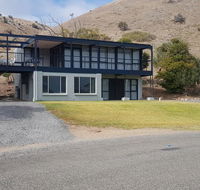 Breeze On Northbay 67 Elizabeth Crescent Carrickalinga - QLD Tourism