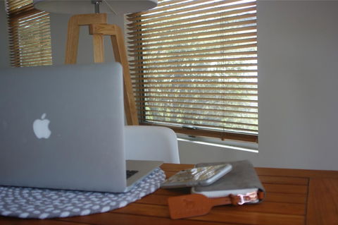 S T U D I O 22 Peaceful Retreat With Garden Views - QLD Tourism 14