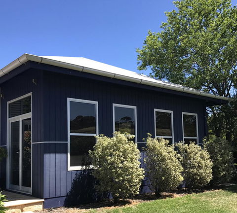 S T U D I O 22 Peaceful Retreat With Garden Views - QLD Tourism 15