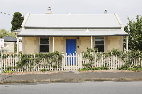 Wayfarers Cottage - QLD Tourism 5