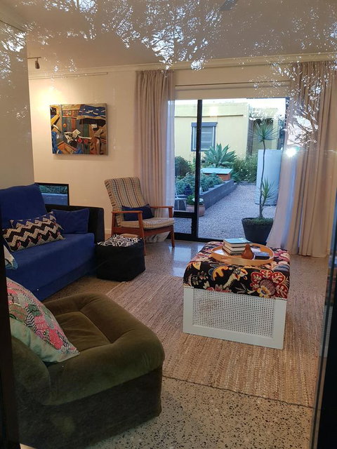 Sinclair Eco House - QLD Tourism 10