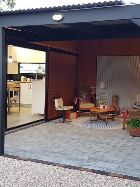 Sinclair Eco House - QLD Tourism 3