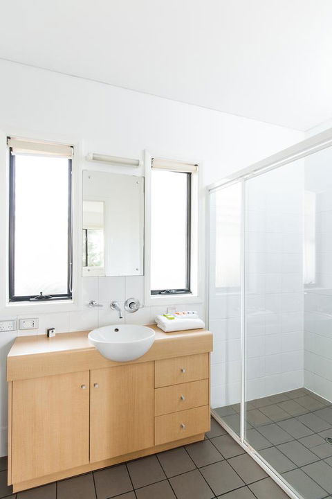 Majestic Oasis Apartments - QLD Tourism 18