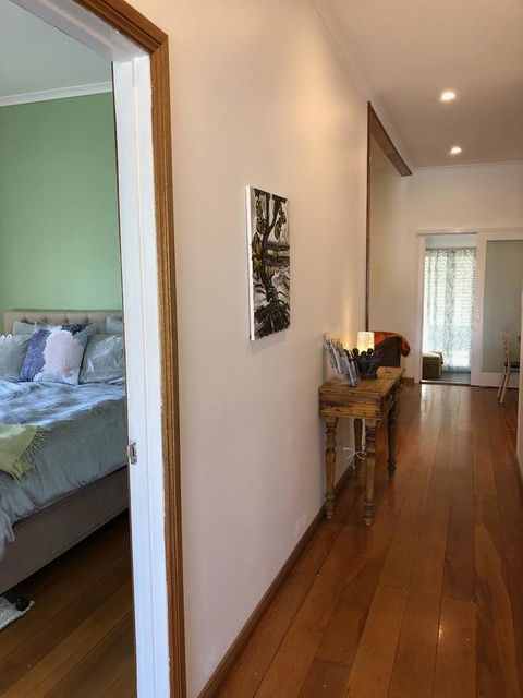 Jack\'s House 2 B&B In Mill Street - QLD Tourism 10
