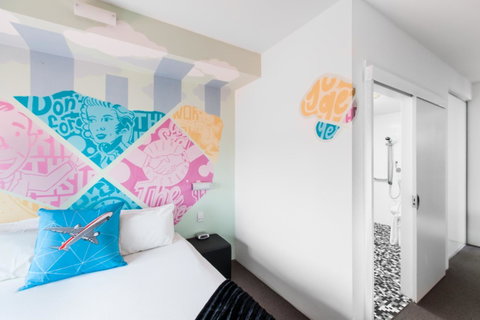 Majestic Minima Hotel - QLD Tourism 13
