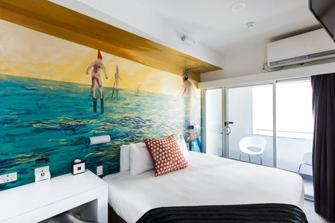 Majestic Minima Hotel - QLD Tourism 0