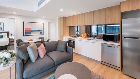 Avani Adelaide Residences - QLD Tourism 11